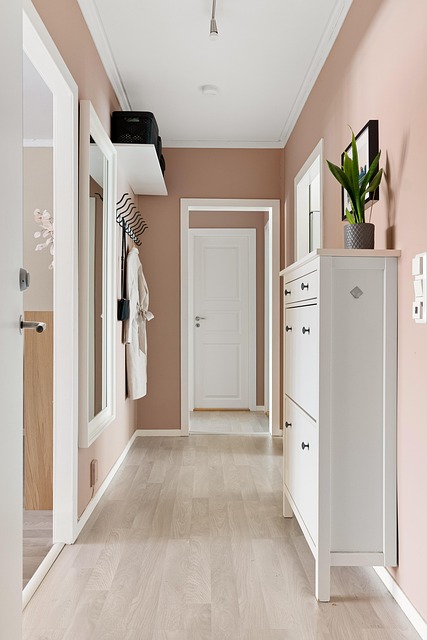 Smart Home Thermostat Wandmontage modernes Apartment